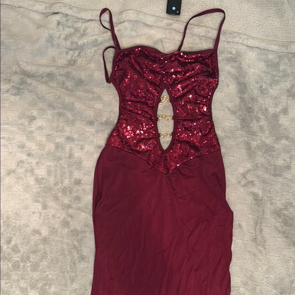 Elegant Red Sequin Cutout Dress